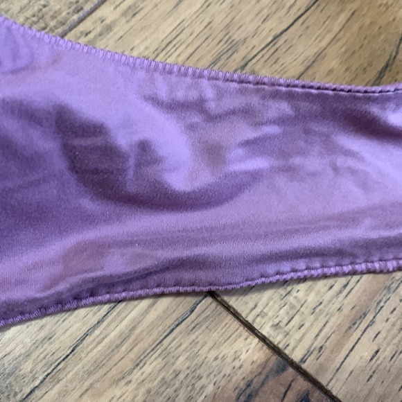 Victoria Secret mauve lace bra 36B - Picture 14 of 15